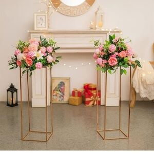 **NEW** 2-pc Wedding Centerpieces with Plates - Metal Column Geometric Design